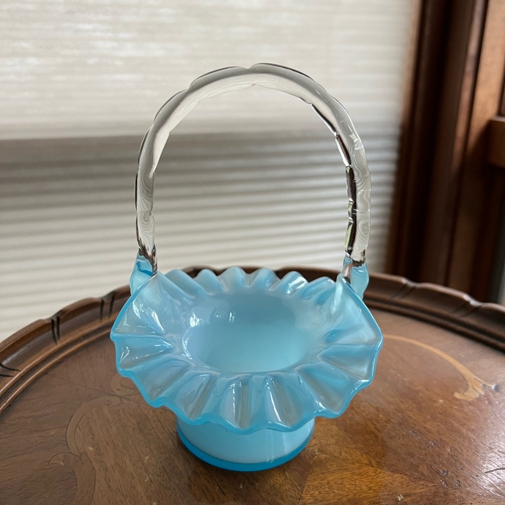 Beautiful Vtg. Fenton Aqua Blue Opalescent Basket